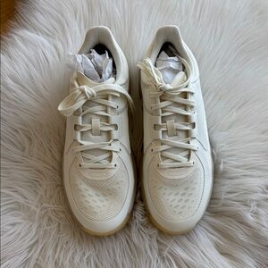 New - Lululemon Strongfeel Athletic Sneakers